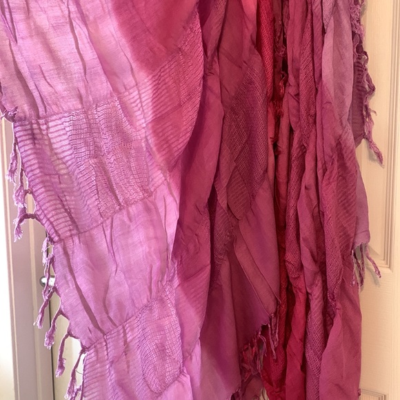 NWT Badgley Mischka ombré fringed Square scarf - Picture 3 of 3